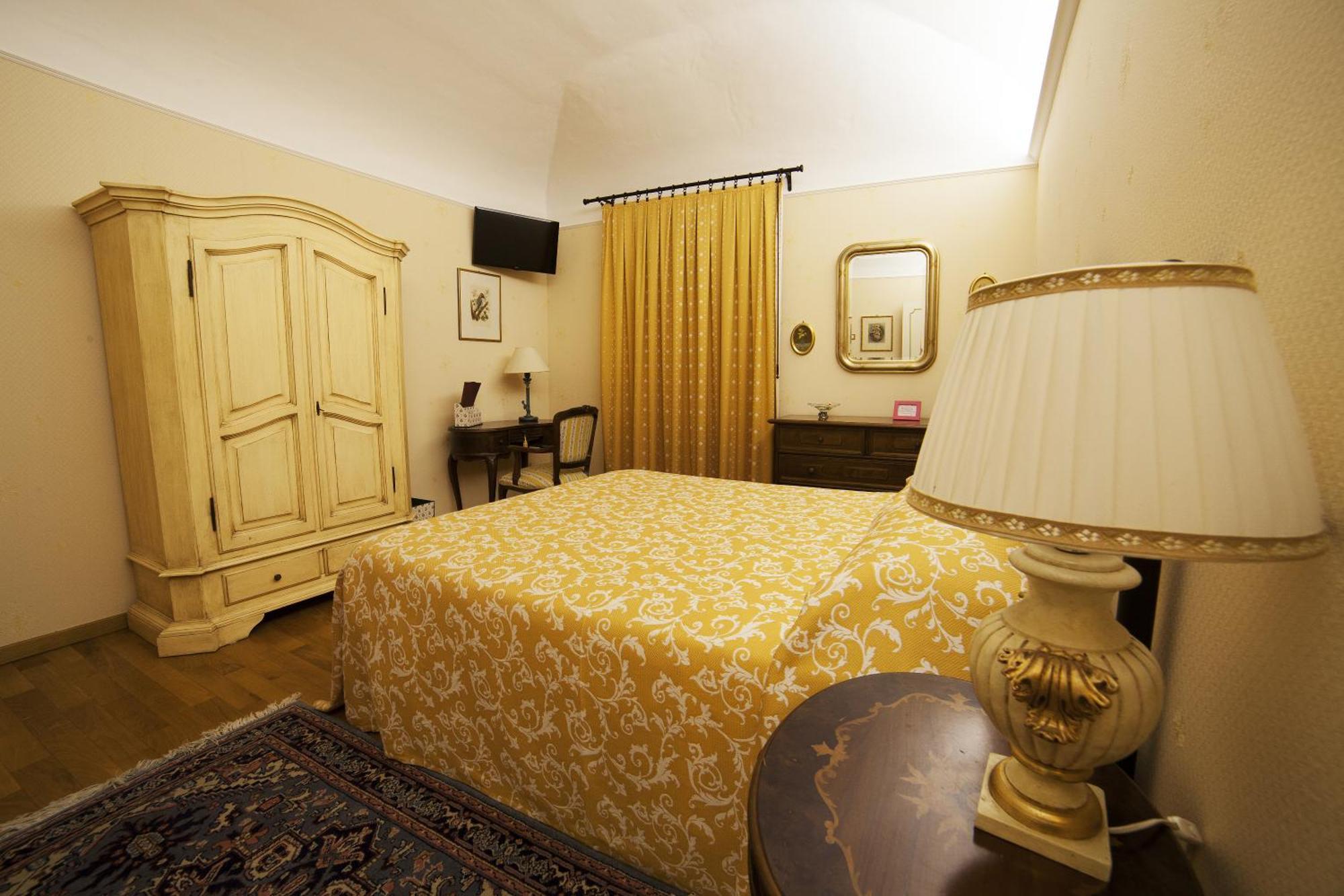 La Luma Hotel Montecosaro  Bilik gambar