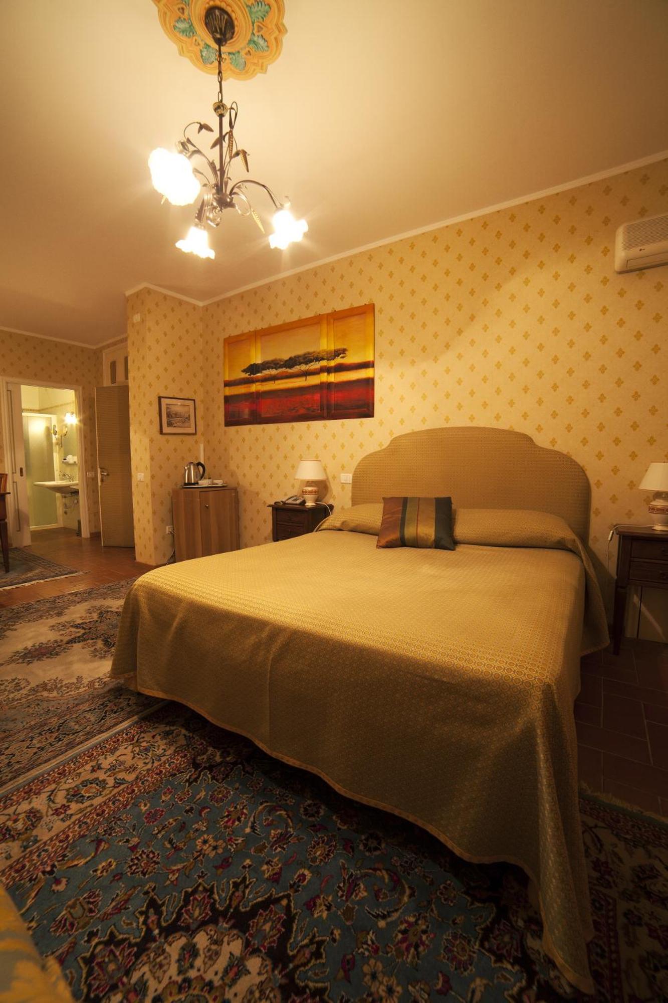 La Luma Hotel Montecosaro  Bilik gambar